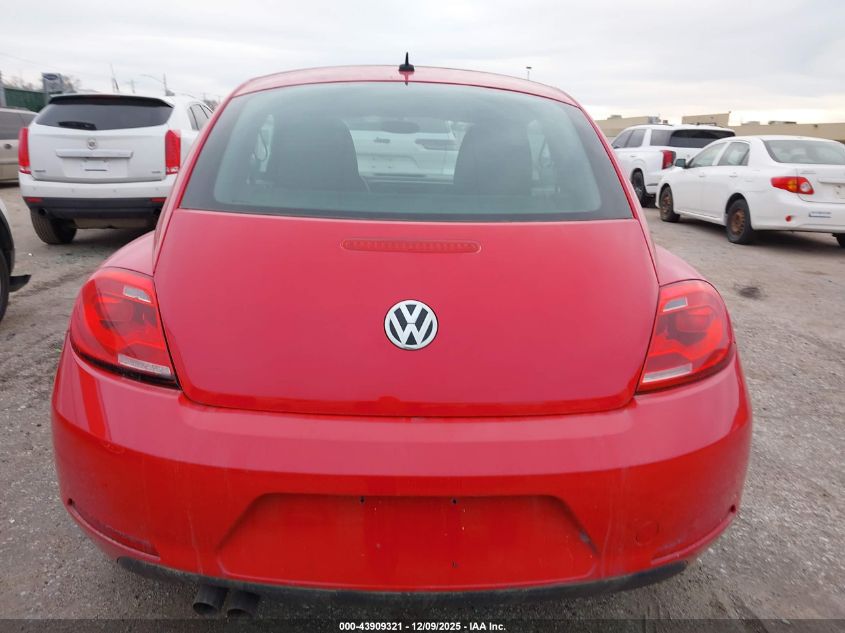2014 Volkswagen Beetle 2.5L Entry VIN: 3VWFP7AT2EM627307 Lot: 43909321