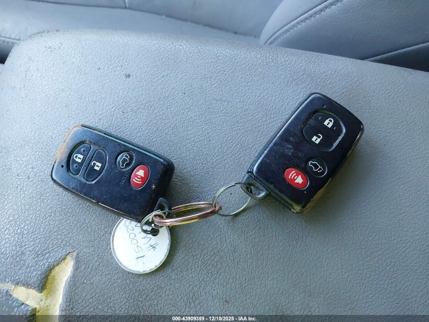 2008 Toyota Highlander Limited VIN: JTEDS42AX82020051 Lot: 43909359