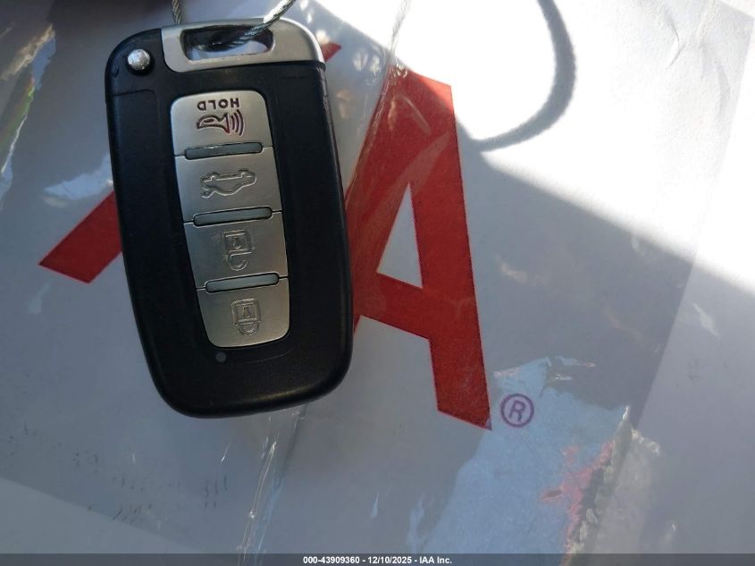 2015 Hyundai Sonata Hybrid Limited VIN: KMHEC4A45FA133082 Lot: 43909360