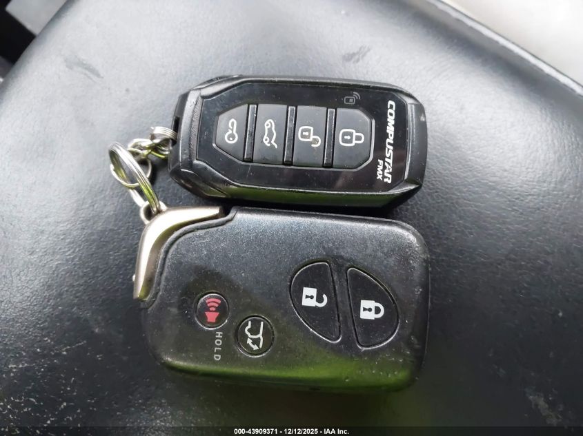 2010 Lexus Rx 450H VIN: JTJZB1BAXA2000832 Lot: 43909371