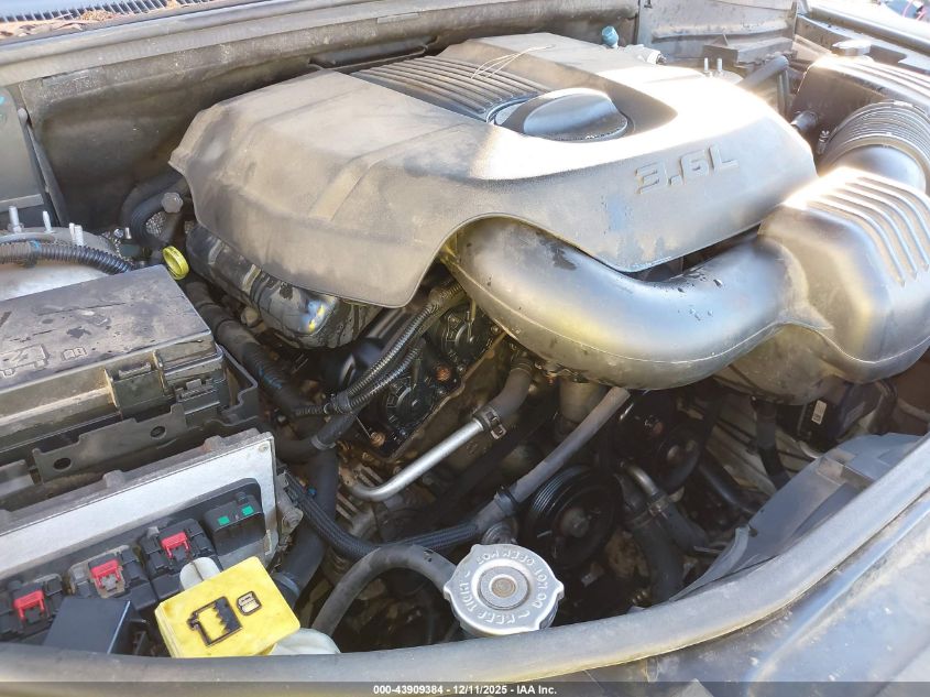 2011 Jeep Grand Cherokee Laredo VIN: 1J4RR4GG6BC572127 Lot: 43909384