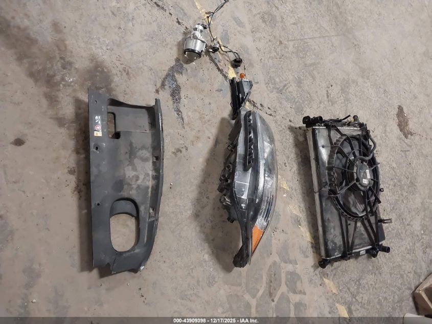 2019 Kia Sorento 3.3L Lx VIN: 5XYPG4A5XKG557653 Lot: 43909398