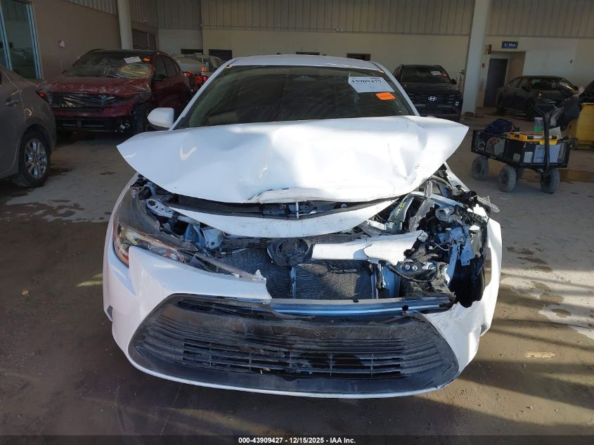 2025 Toyota Corolla Le VIN: 5YFB4MDE5SP281733 Lot: 43909427