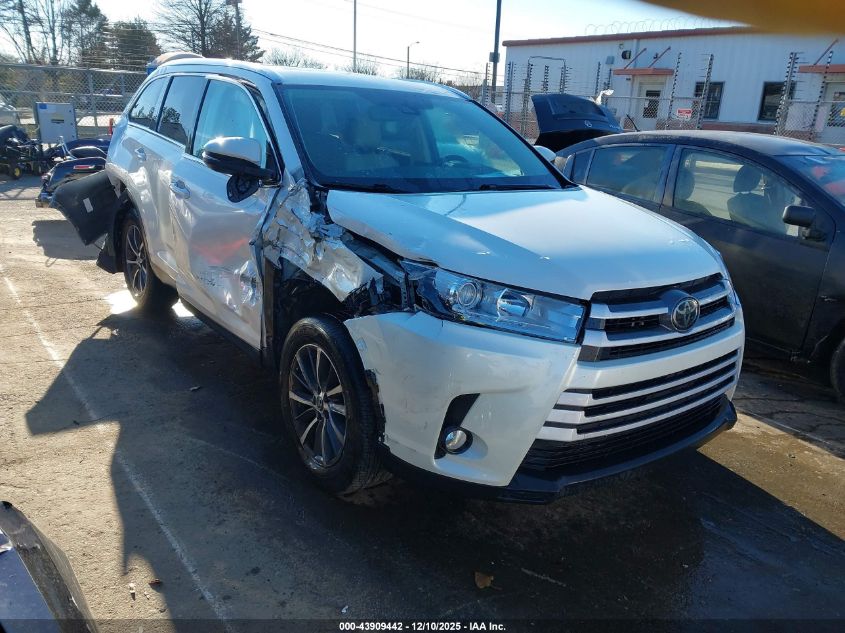 TOYOTA HIGHLANDER XLE