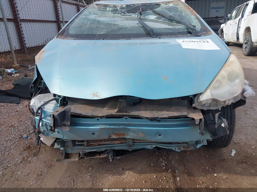 2012 Toyota Prius C Three VIN: JTDKDTB37C1015454 Lot: 43909533