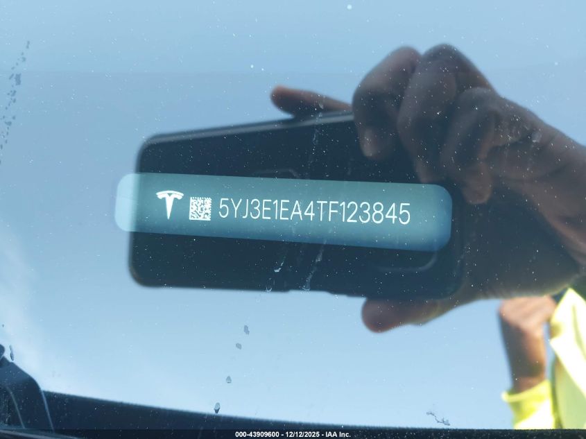2026 Tesla Model 3 Premium Rear-Wheel Drive VIN: 5YJ3E1EA4TF123845 Lot: 43909600
