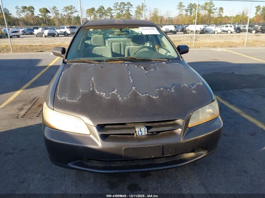 1998 Honda Accord Lx VIN: 1HGCG564XWA218550 Lot: 43909640