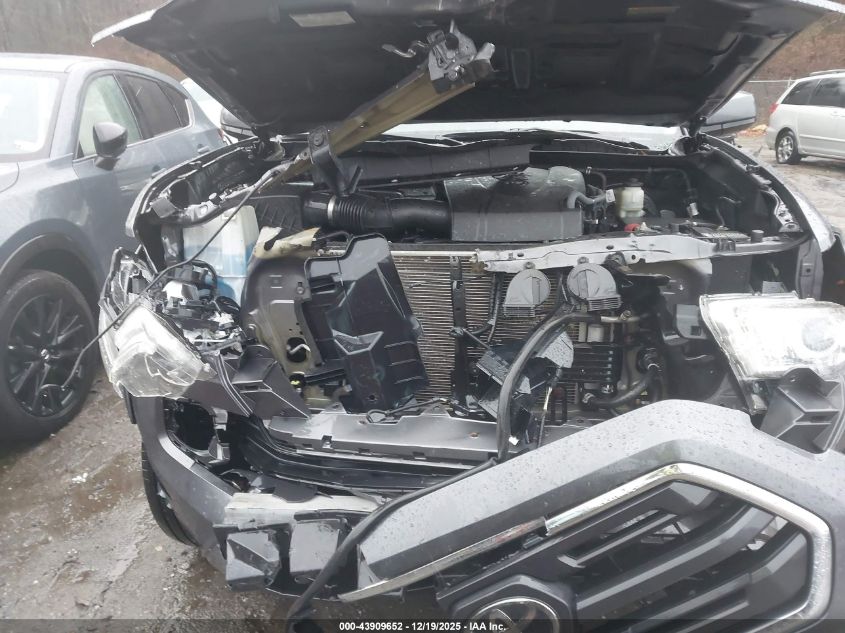 2019 Toyota Tacoma Sr5 V6 VIN: 5TFSZ5ANXKX183858 Lot: 43909652