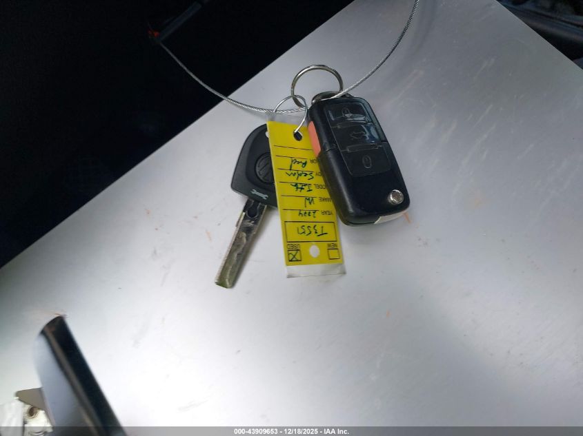 2004 Volkswagen Jetta Gls 2.0L VIN: 3VWSK69M34M113551 Lot: 43909653