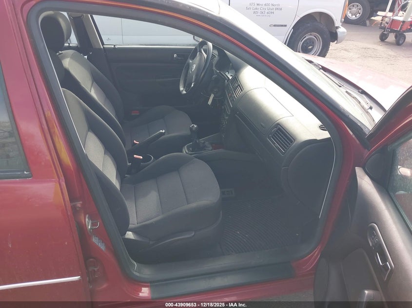 Volkswagen JETTA — thumbnail 5