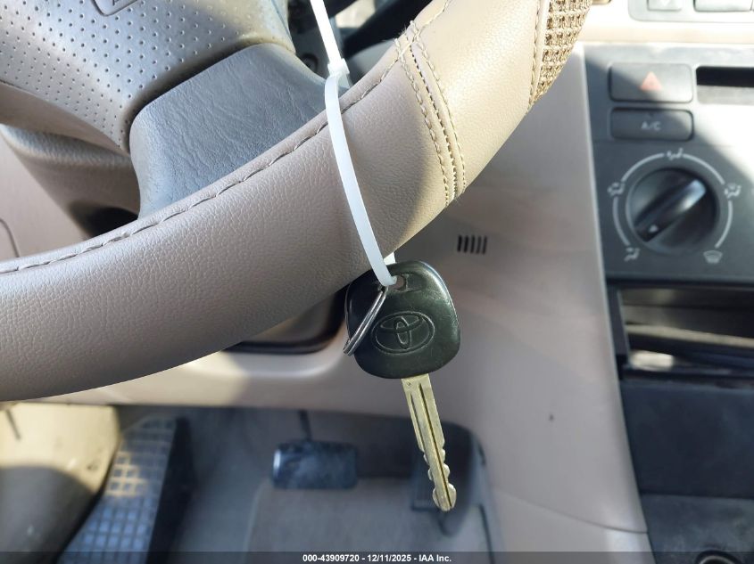 2008 Toyota Corolla Ce VIN: 1NXBR32EX8Z949404 Lot: 43909720