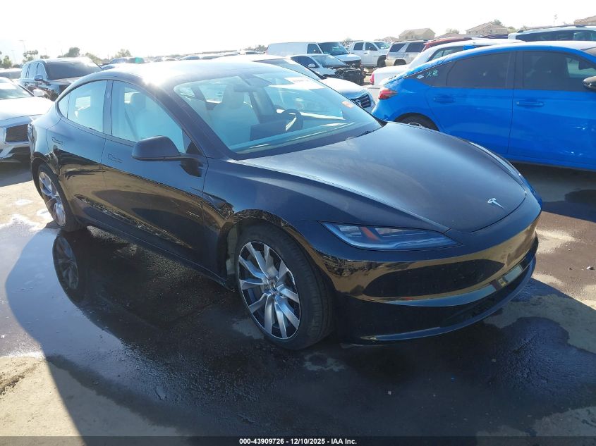 TESLA MODEL 3 LONG RANGE REAR-WHEEL DRIVE/STANDARD REAR-WHEEL DRIVE