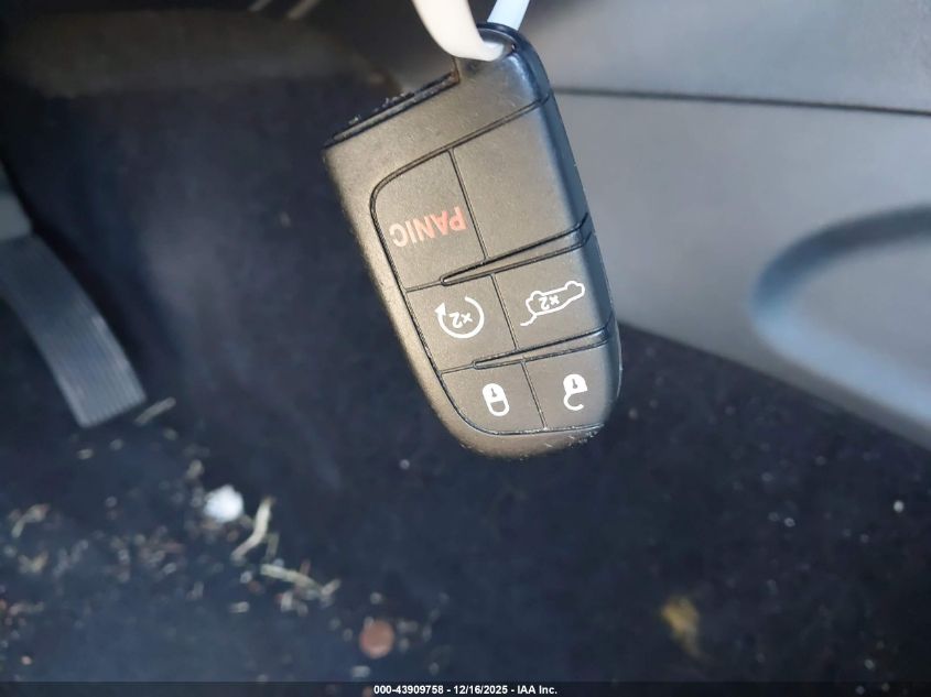 2017 Jeep Grand Cherokee Limited 4X4 VIN: 1C4RJFBG7HC631503 Lot: 43909758