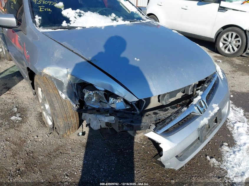 2007 Honda Accord 2.4 Se VIN: JHMCM56317C020085 Lot: 43909762