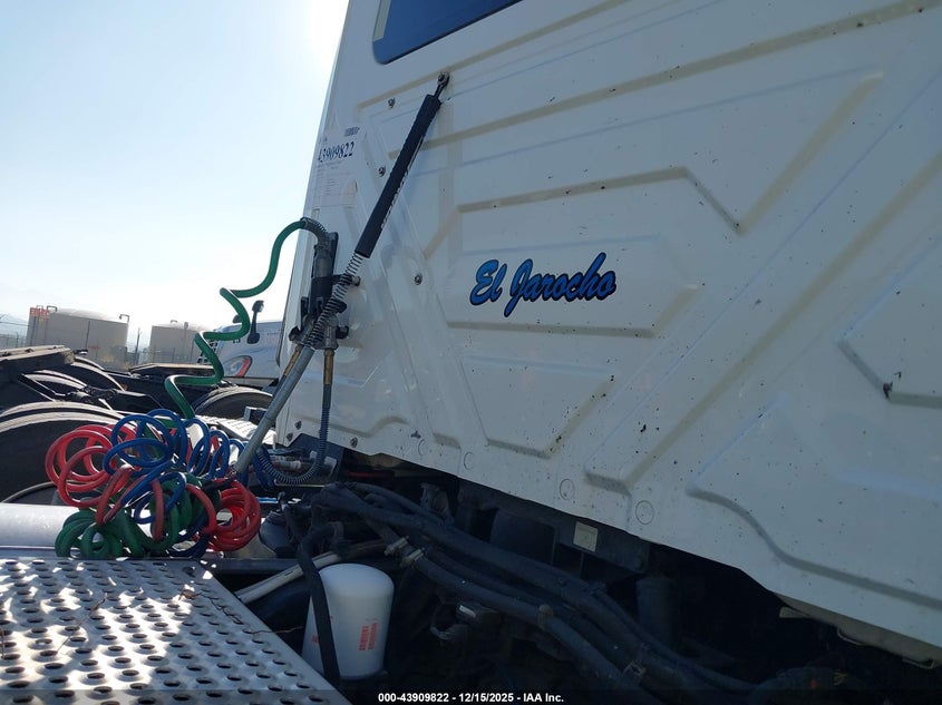 INTERNATIONAL PROSTAR+ 2017 3HSDJSNR5HN575951 Photo 12