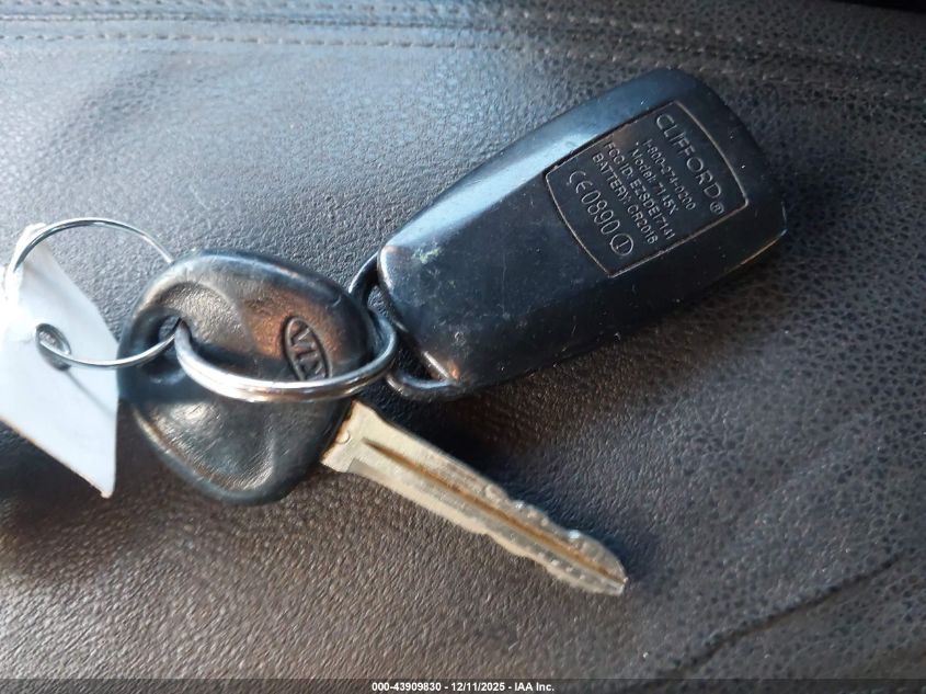 2011 Kia Sportage Lx VIN: KNDPBCA21B7142653 Lot: 43909830