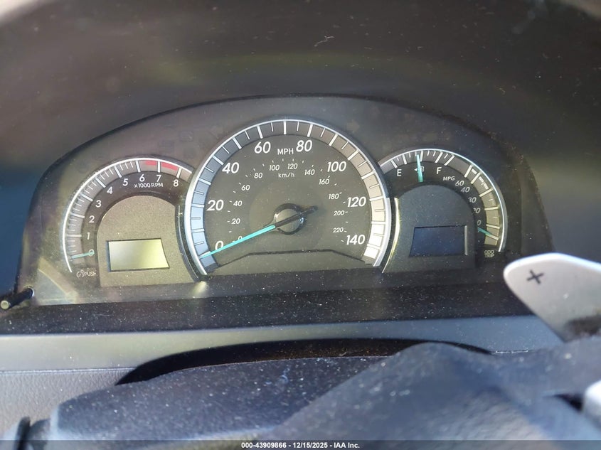 4T1BF1FK3CU612224 2012 TOYOTA CAMRY photo no. 7