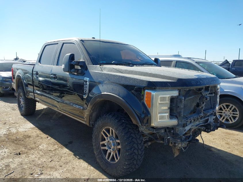 FORD F-250 KING RANCH