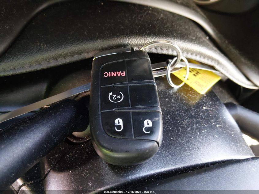 2017 Jeep Renegade Altitude 4X4 VIN: ZACCJBBB9HPE98757 Lot: 43909903