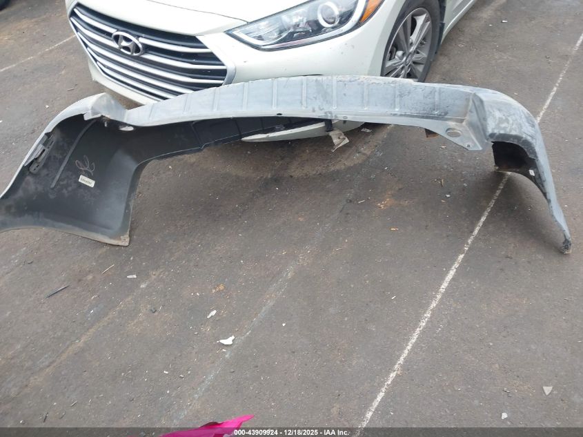 2005 Ford Escape Xls VIN: 1FMYU02Z45KA23422 Lot: 43909924