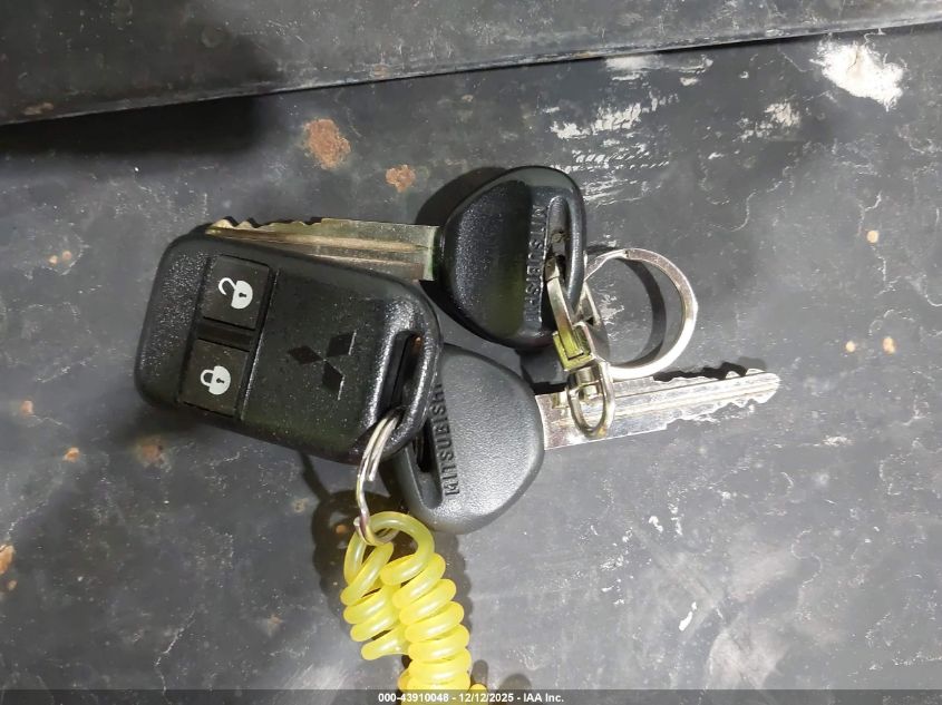 1998 Mitsubishi Montero Sport Xls VIN: JA4MT41P3WP014030 Lot: 43910048