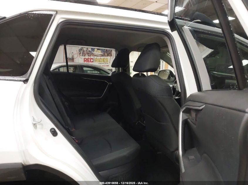 2019 Toyota Rav4 Hybrid Le VIN: JTMMWRFVXKD030108 Lot: 43910056