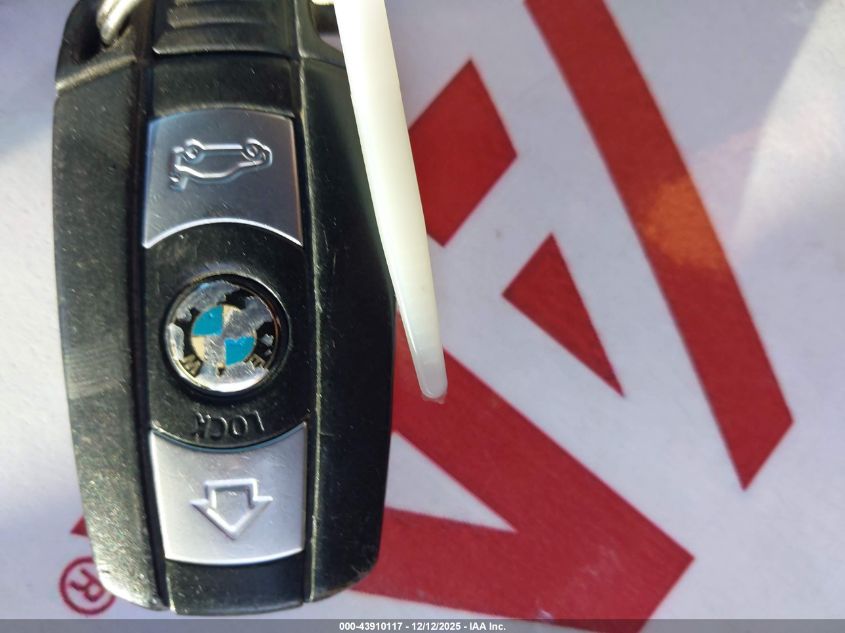 2011 BMW 328I xDrive VIN: WBAPK7G51BNN87038 Lot: 43910117