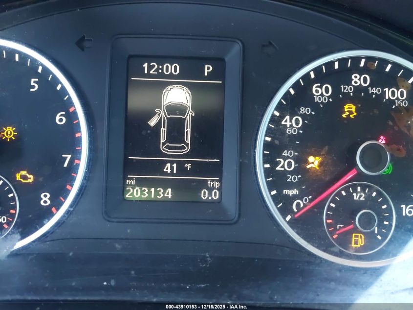 2017 Volkswagen Tiguan 2.0T/2.0T S VIN: WVGAV7AX6HK019951 Lot: 43910153