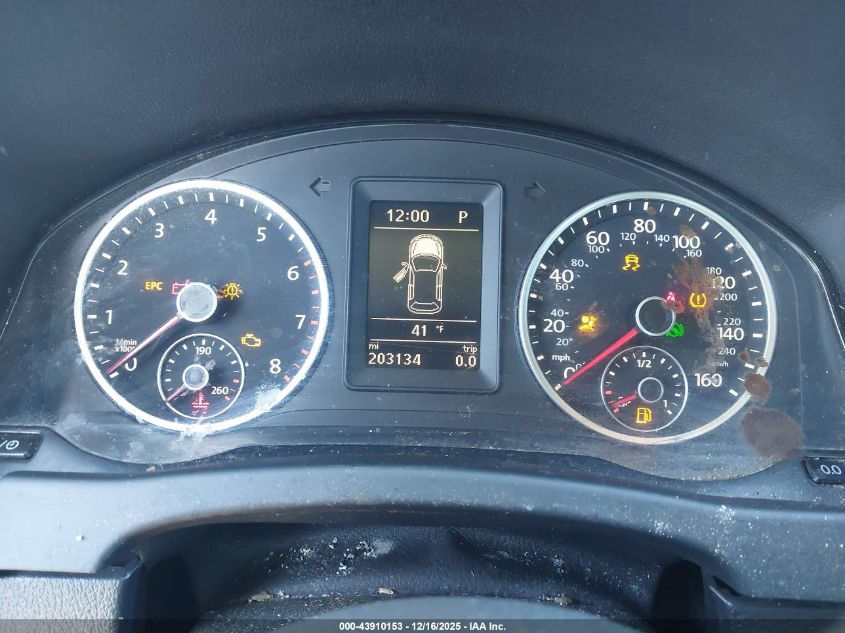 2017 Volkswagen Tiguan 2.0T/2.0T S VIN: WVGAV7AX6HK019951 Lot: 43910153