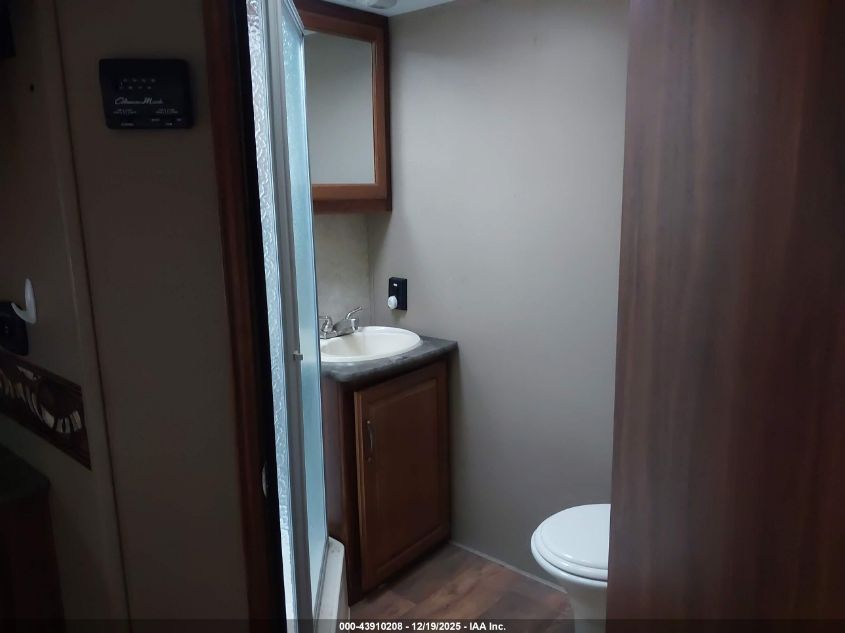 2015 Keystone Cougar VIN: 4YDT19R22FC501625 Lot: 43910208