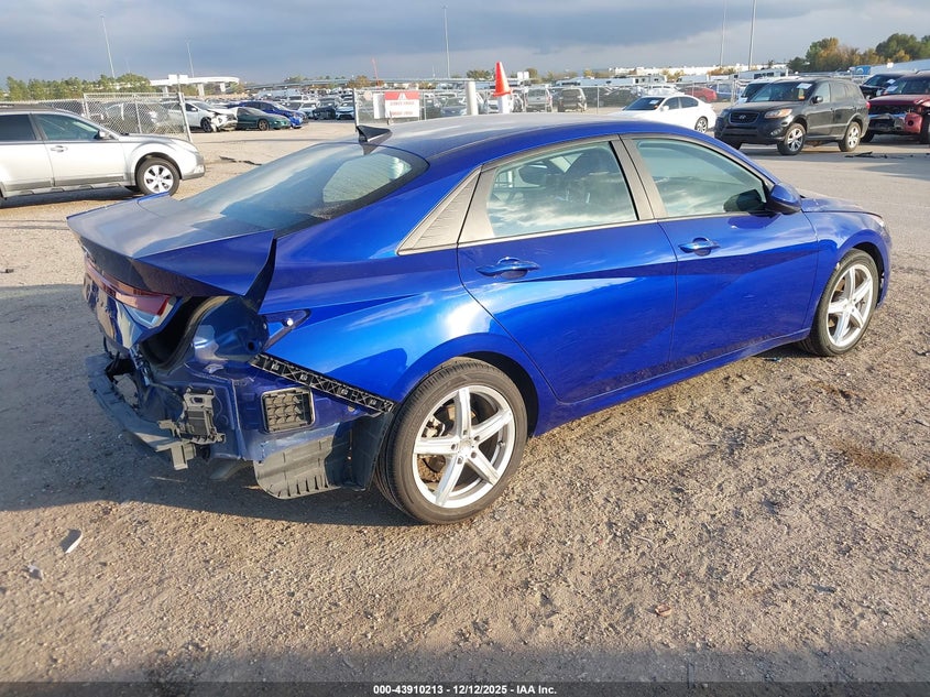 2023 Hyundai Elantra Sel