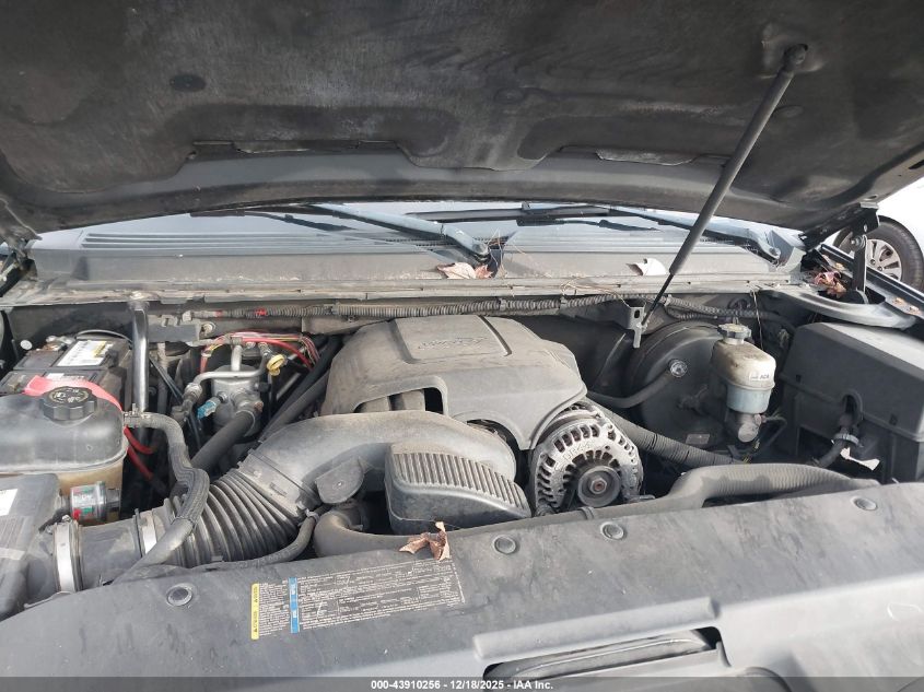 2008 Cadillac Escalade Esv Standard VIN: 1GYFK66888R102037 Lot: 43910256