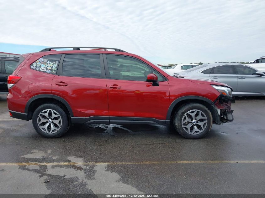 2020 Subaru Forester Premium VIN: JF2SKAGC5LH554182 Lot: 43910286