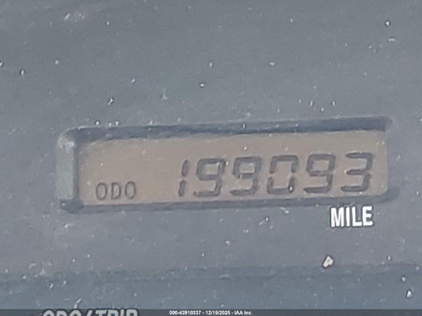 2002 Toyota Avalon Xl VIN: 4T1BF28BX2U212940 Lot: 43910337