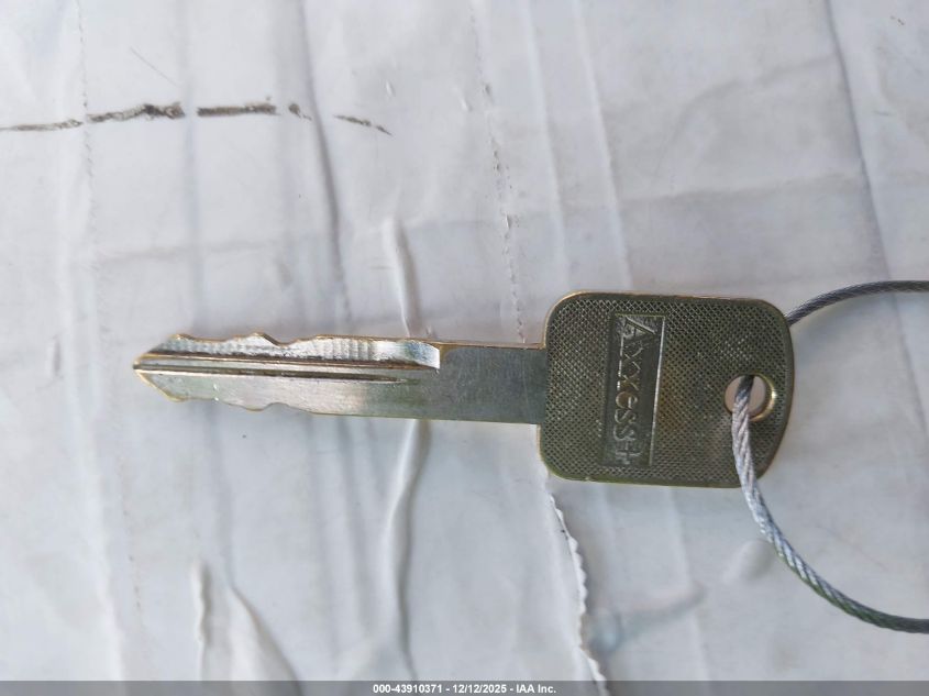 2003 Ford F-250 Lariat/Xl/Xlt VIN: 1FTNW21P13EC27152 Lot: 43910371