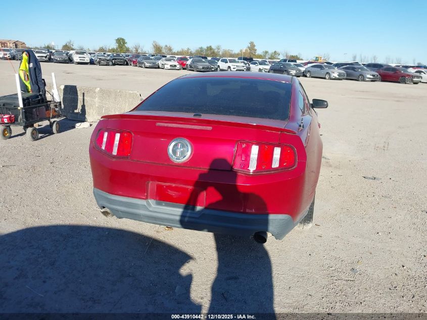 2012 Ford Mustang V6 Premium VIN: 1ZVBP8AM4C5220704 Lot: 43910442