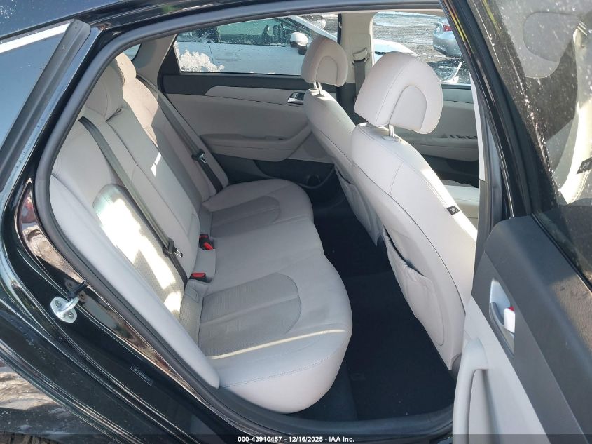 2017 Hyundai Sonata Se VIN: 5NPE24AF9HH465773 Lot: 43910457