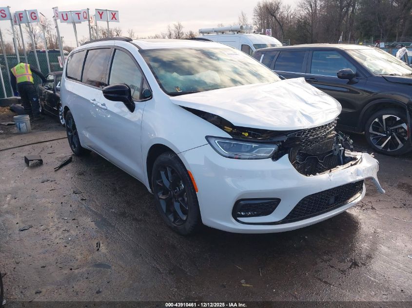 CHRYSLER PACIFICA TOURING L