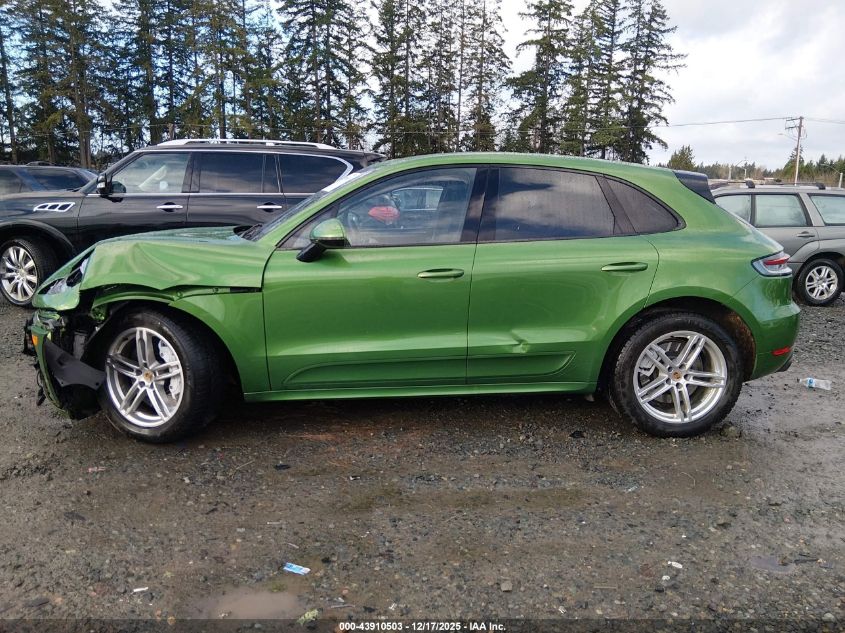 2020 Porsche Macan Turbo VIN: WP1AF2A57LLB60841 Lot: 43910503