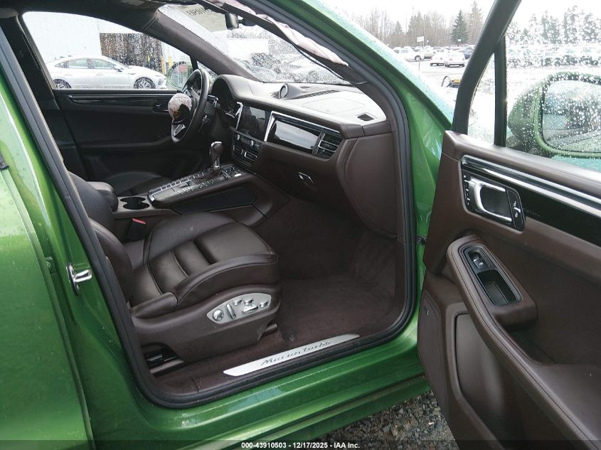 2020 Porsche Macan Turbo VIN: WP1AF2A57LLB60841 Lot: 43910503