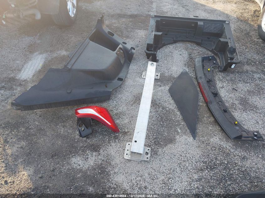 2020 Chevrolet Equinox Fwd Lt 1.5L Turbo VIN: 3GNAXKEV3LL100379 Lot: 43910504