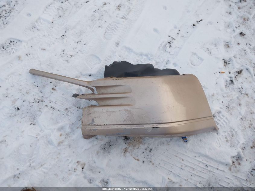 1997 Toyota Camry Le VIN: 4T1BG22K5VU820987 Lot: 43910507