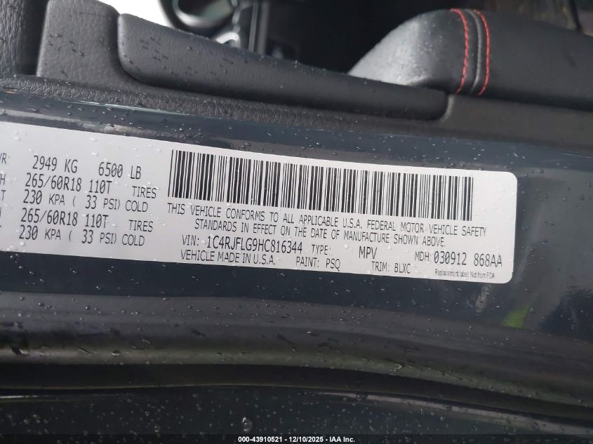 2017 Jeep Grand Cherokee Trailhawk 4X4 VIN: 1C4RJFLG9HC816344 Lot: 43910521