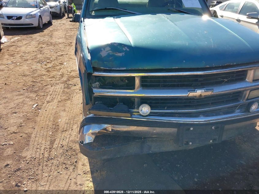 1997 Chevrolet C2500 Fleetside VIN: 1GCFC29R9VE118833 Lot: 43910528