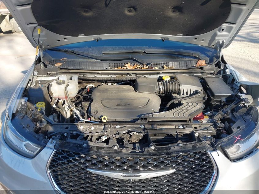 2024 Chrysler Pacifica Touring L VIN: 2C4RC1BG8RR162878 Lot: 43910572