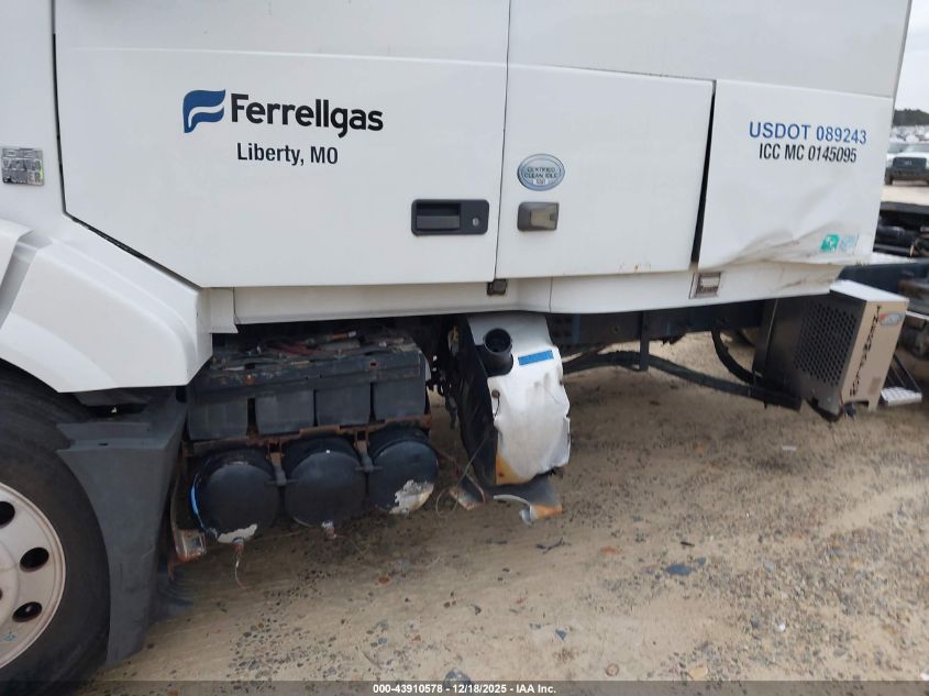 2015 Volvo Vn Vnl VIN: 4V4NC9EH6FN917458 Lot: 43910578