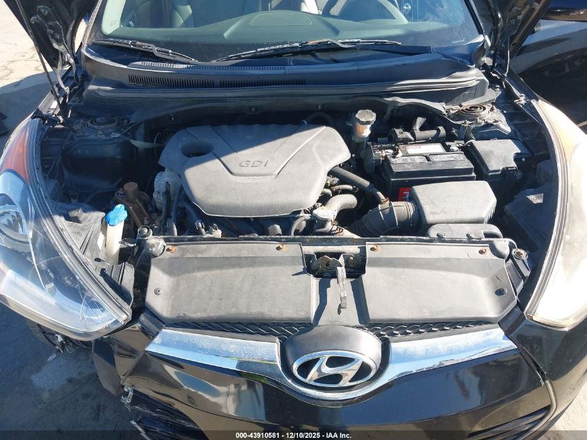 2013 Hyundai Veloster Base W/Gray VIN: KMHTC6AD4DU122864 Lot: 43910581