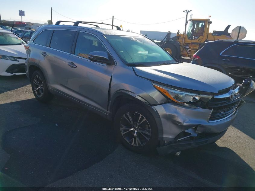 TOYOTA HIGHLANDER XLE V6