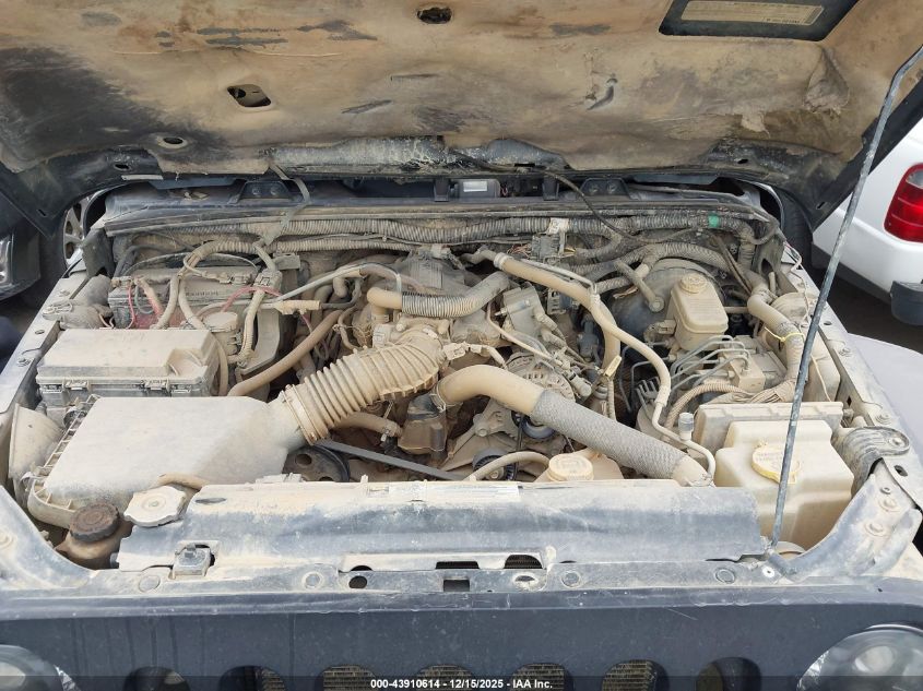 2008 Jeep Wrangler Unlimited Sahara VIN: 1J4GA59178L626167 Lot: 43910614