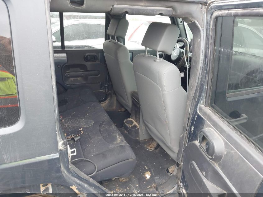 2008 Jeep Wrangler Unlimited Sahara VIN: 1J4GA59178L626167 Lot: 43910614